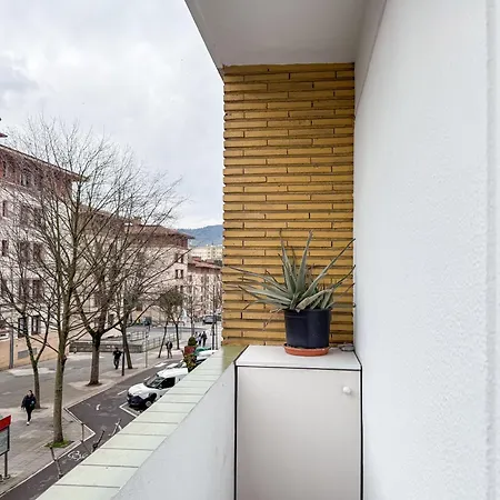 Апартаменты Vt - Hogar Familiar En Deusto Бильбао