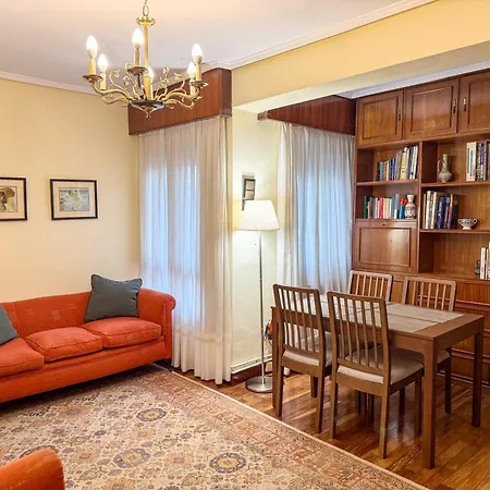 Vt - Hogar Familiar En Deusto Daire